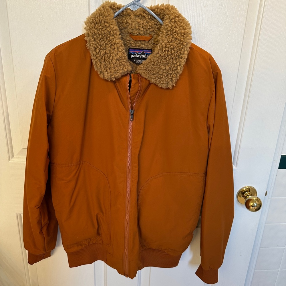 Patagonia Women’s Soaring Jacket Sherpa Lined Large